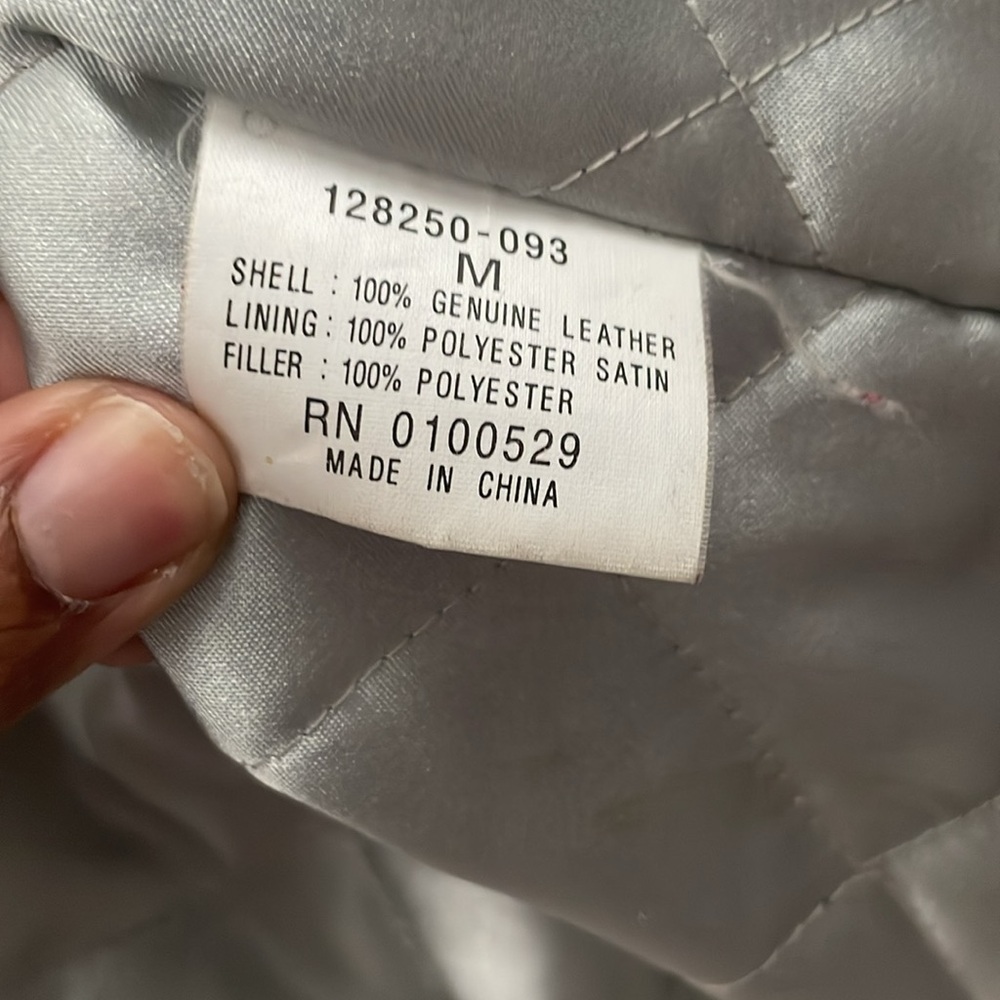 Women’s Jacket - Picture 8 of 11